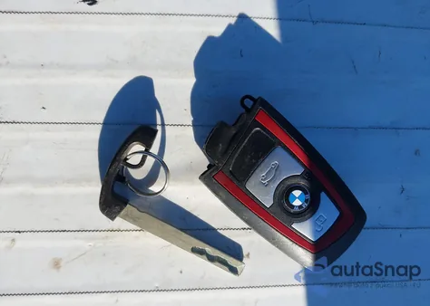 2015 BMW 320I from USA, damaged, VIN WBA3B1G54FNT05038